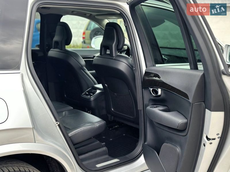 Внедорожник / Кроссовер Volvo XC90 2017 в Киеве фото 24 Внедорожник / Кроссовер Volvo XC90 2017 в Киеве