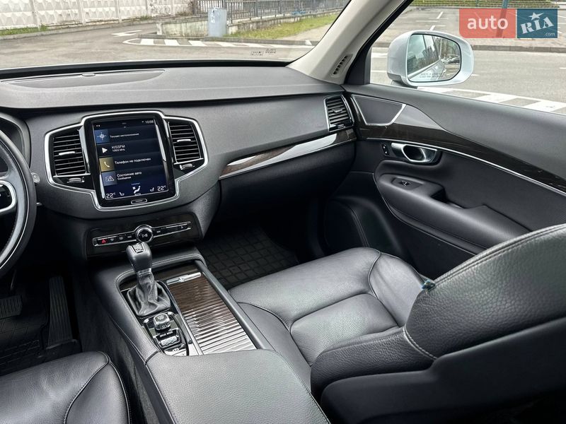 Внедорожник / Кроссовер Volvo XC90 2017 в Киеве фото 35 Внедорожник / Кроссовер Volvo XC90 2017 в Киеве