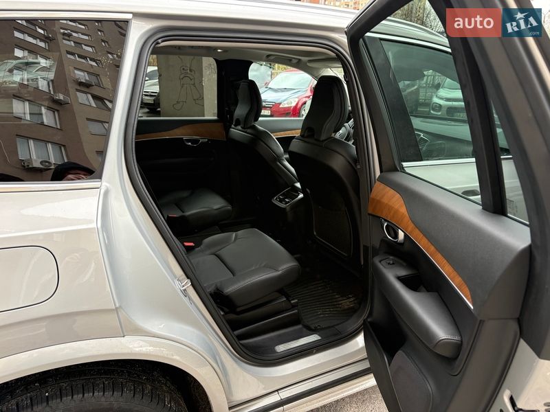 Внедорожник / Кроссовер Volvo XC90 2023 в Киеве фото 17 Внедорожник / Кроссовер Volvo XC90 2023 в Киеве