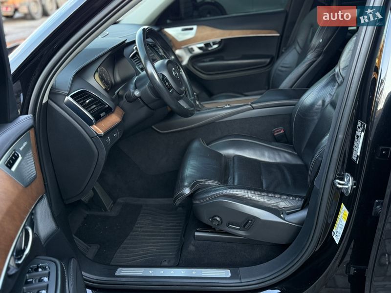 Позашляховик / Кросовер Volvo XC90 2016 в Одесі фото 29 Позашляховик / Кросовер Volvo XC90 2016 в Одесі
