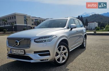 Внедорожник / Кроссовер Volvo XC90 2020 в Киеве