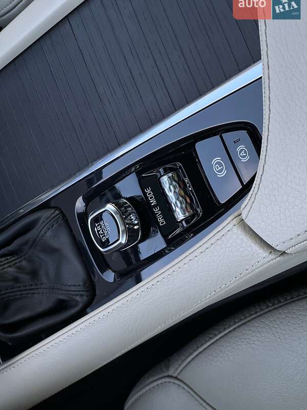 Внедорожник / Кроссовер Volvo XC90 2020 в Ивано-Франковске фото 14 Внедорожник / Кроссовер Volvo XC90 2020 в Ивано-Франковске
