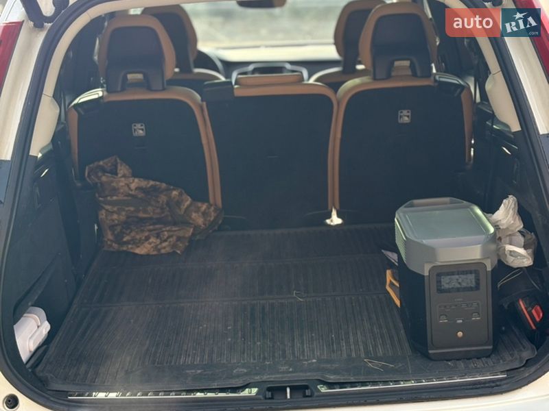 Позашляховик / Кросовер Volvo XC90 2015 в Рівному