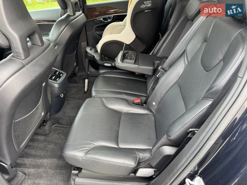 Позашляховик / Кросовер Volvo XC90 2016 в Луцьку