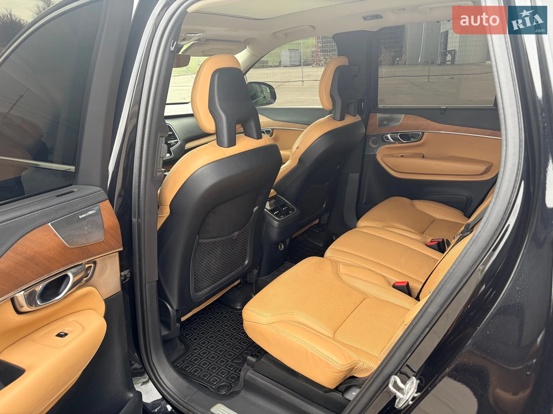 2015 Volvo XC90 - мініатюра 11