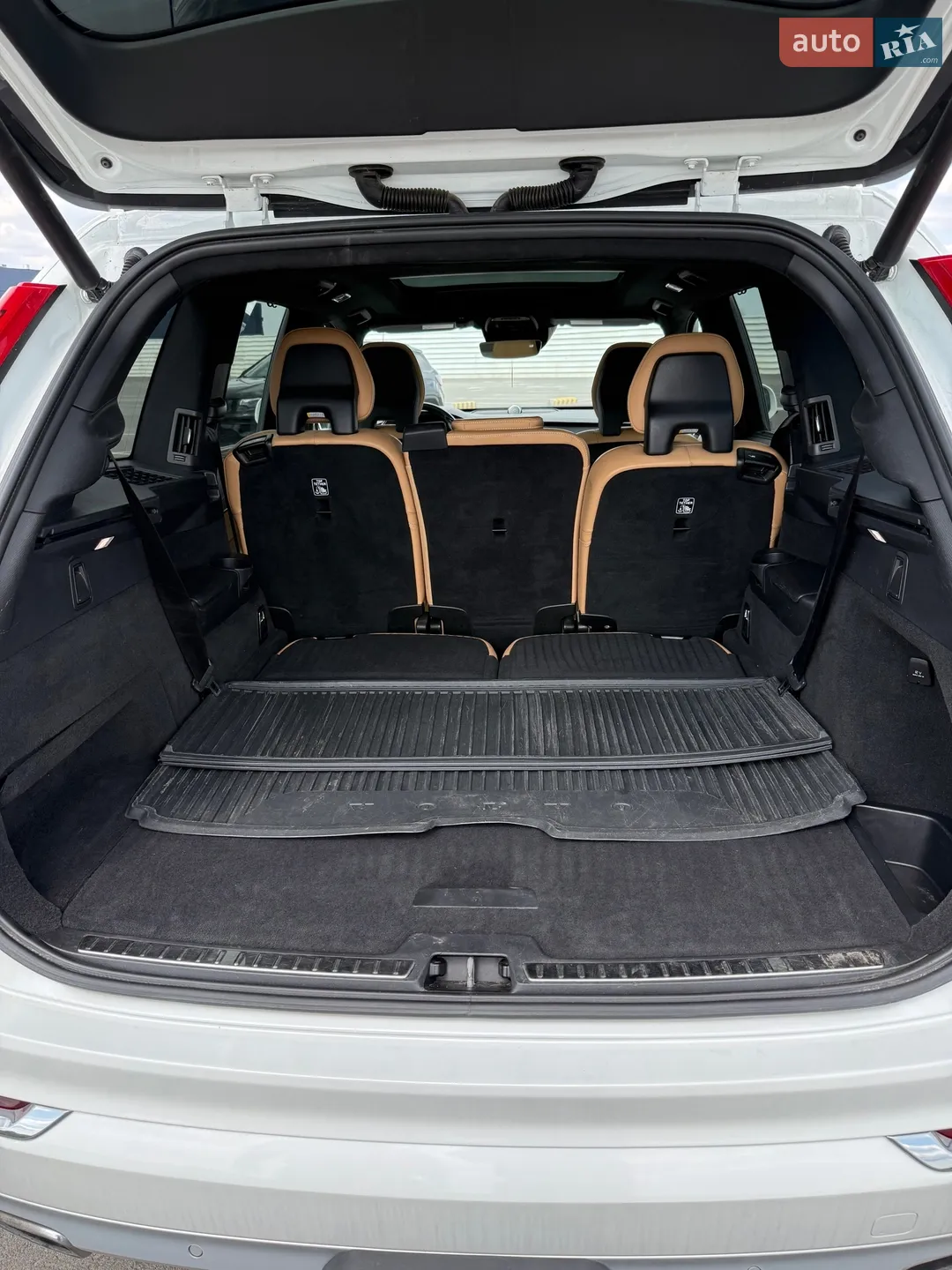 2018 Volvo XC90 - мініатюра 32