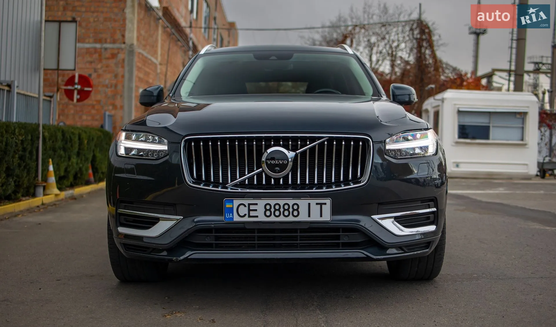 2020 Volvo XC90 - фото 1