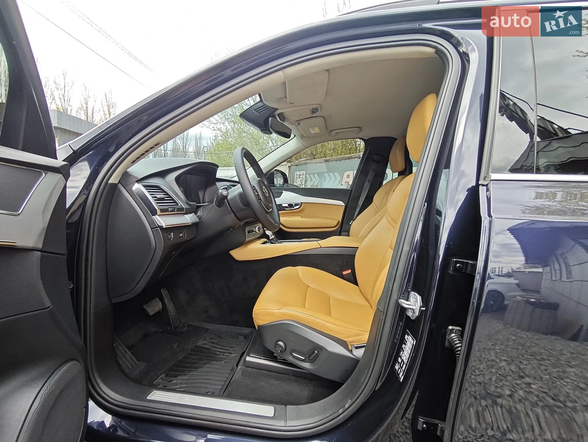 2015 Volvo XC90 - мініатюра 10