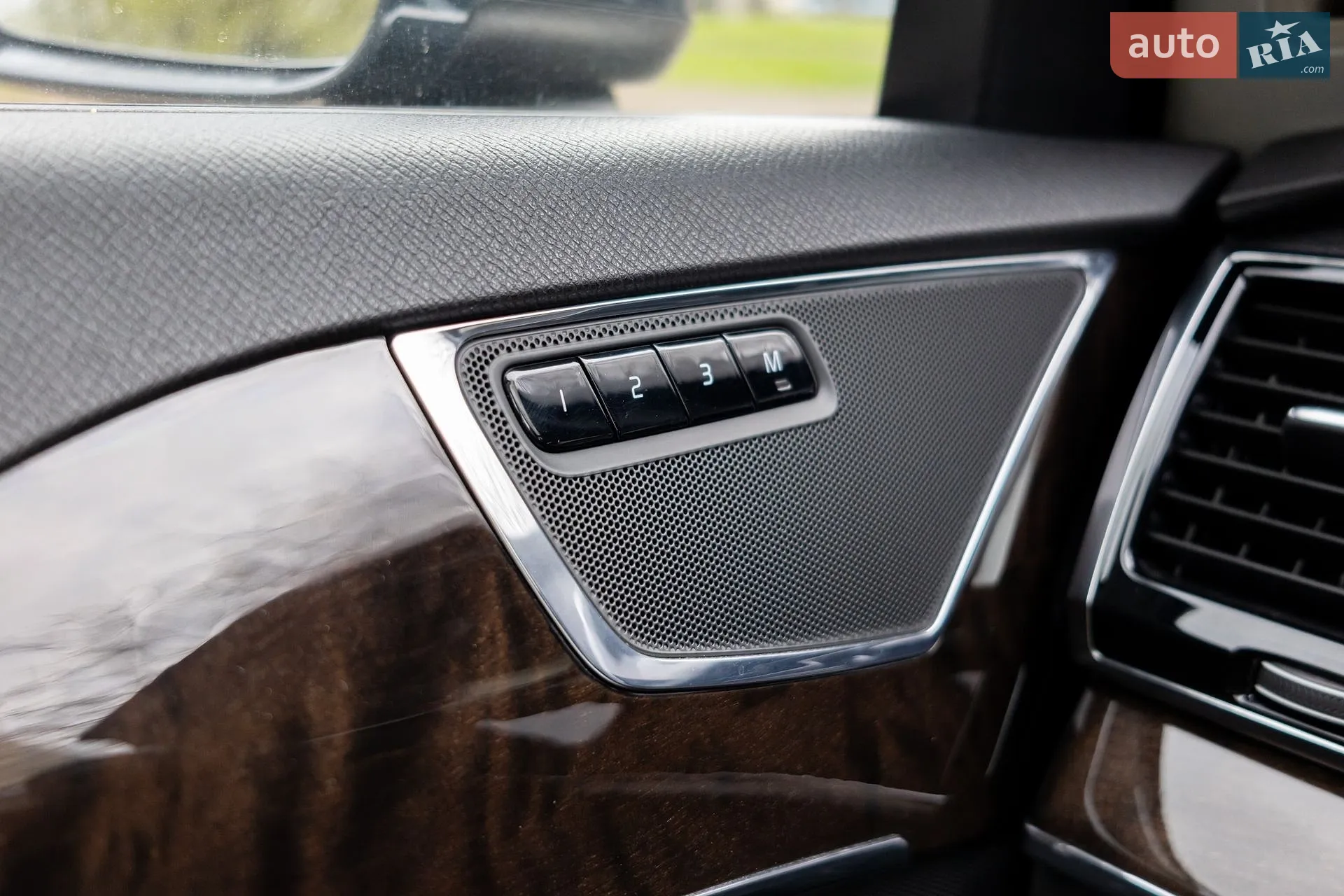 2015 Volvo XC90 - мініатюра 28