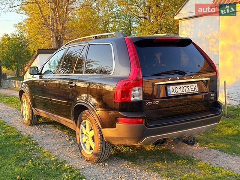 Внедорожник / Кроссовер Volvo XC90 2011 в Владимире