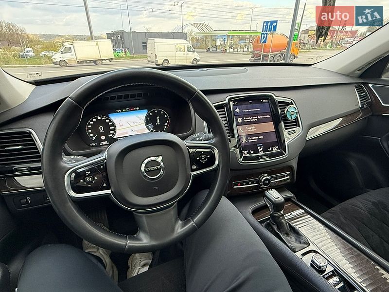 Внедорожник / Кроссовер Volvo XC90 2015 в Ивано-Франковске