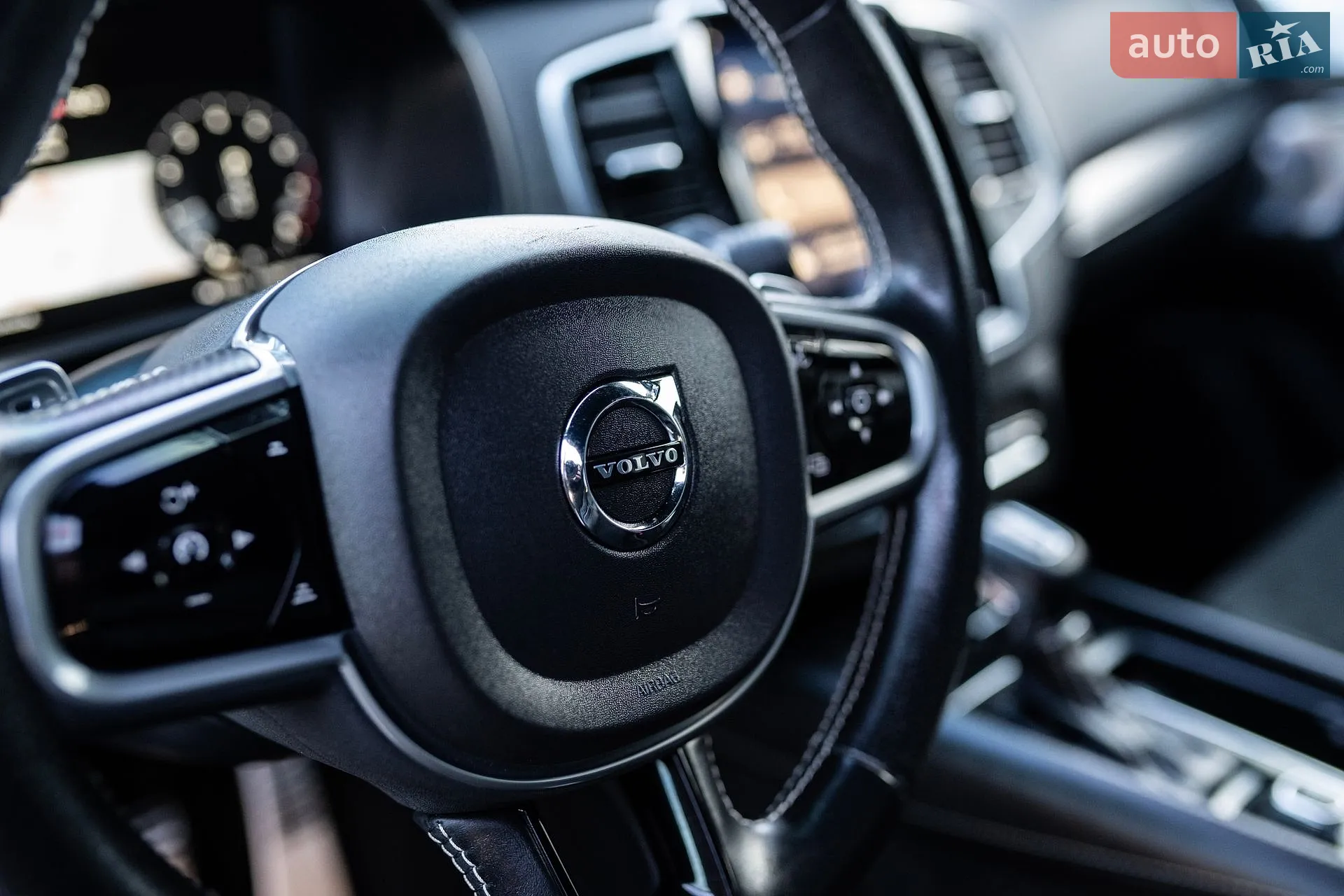 2017 Volvo XC90 - мініатюра 11