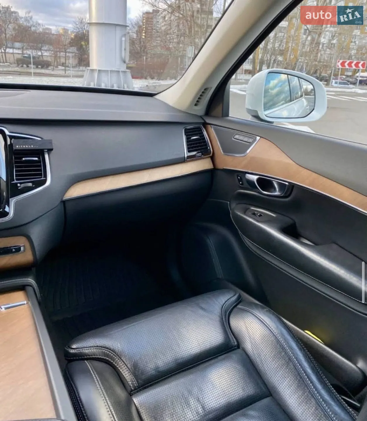 2017 Volvo XC90 - мініатюра 14