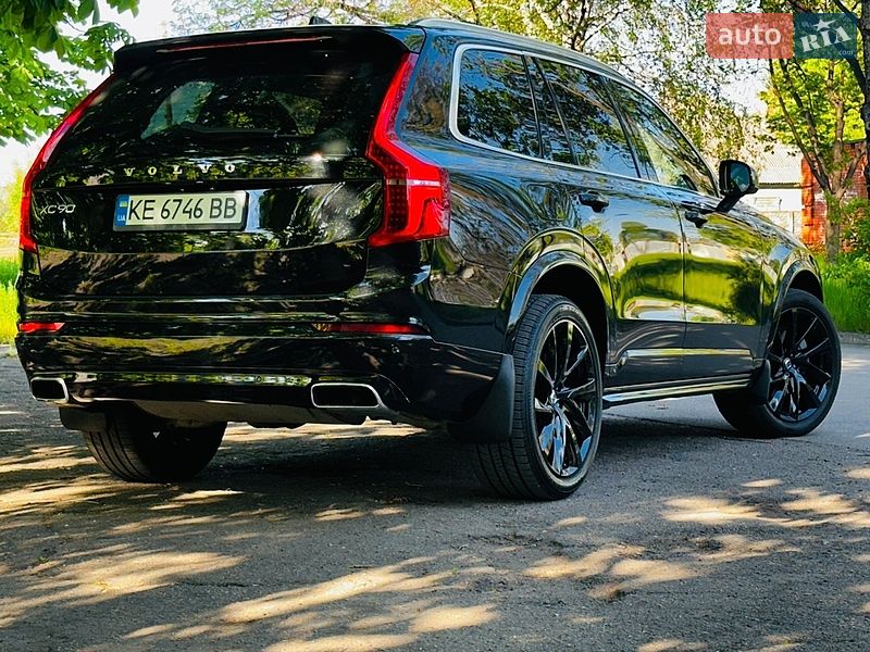 Внедорожник / Кроссовер Volvo XC90 2021 в Каменском