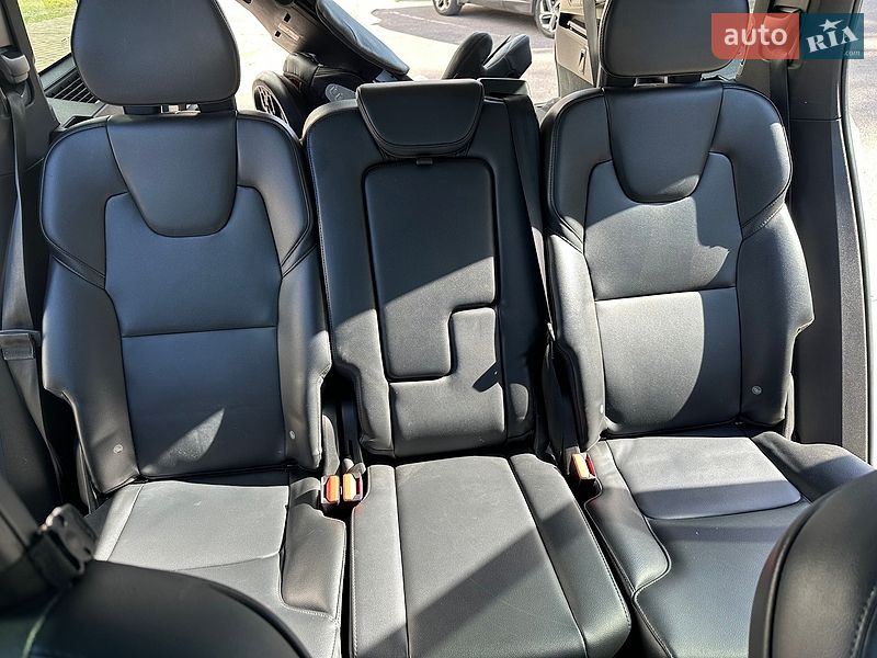 Внедорожник / Кроссовер Volvo XC90 2017 в Кривом Роге