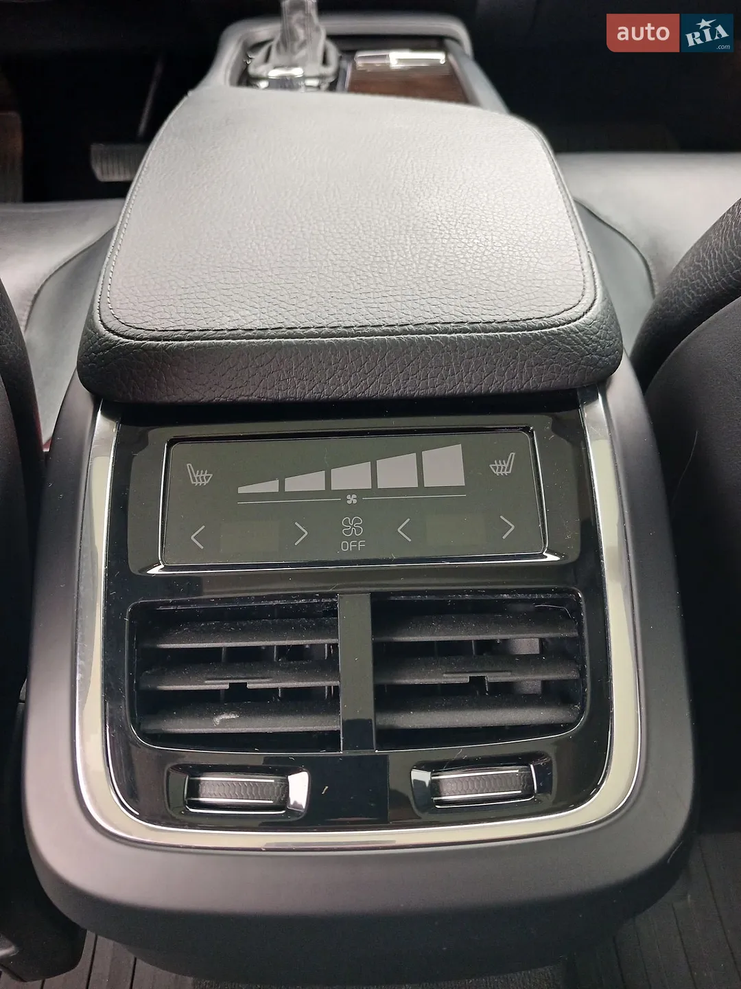 2016 Volvo XC90 - мініатюра 29