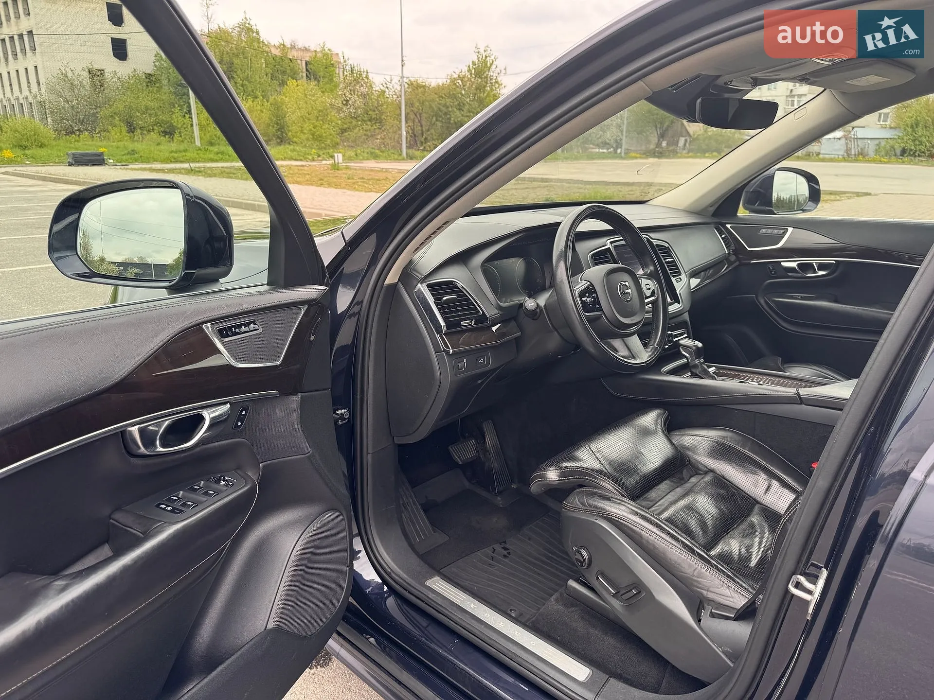 2015 Volvo XC90 - мініатюра 2