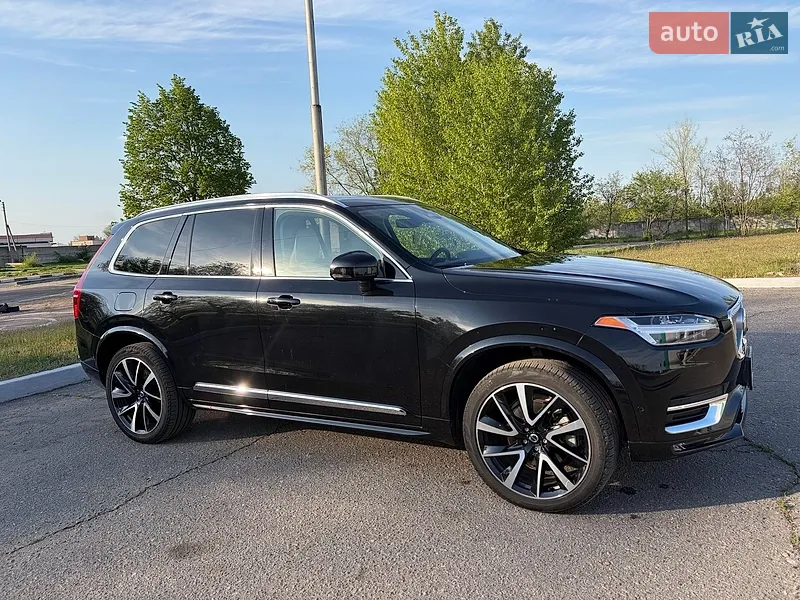 Volvo XC90 2022