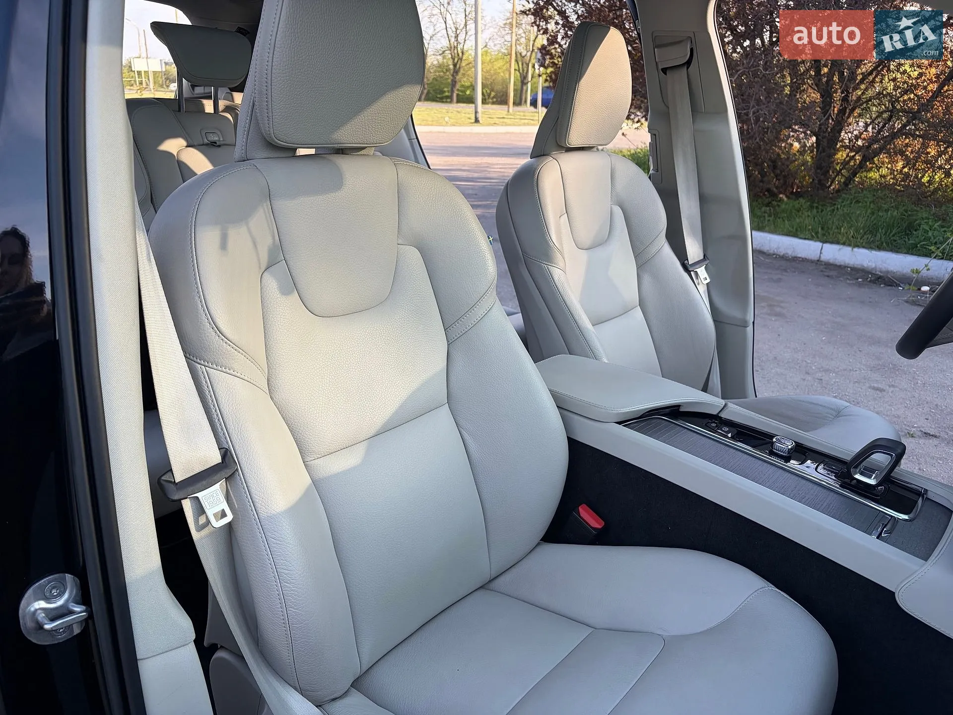 2022 Volvo XC90 - мініатюра 17