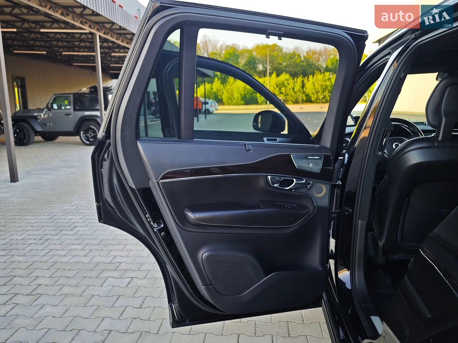 2016 Volvo XC90 - мініатюра 33