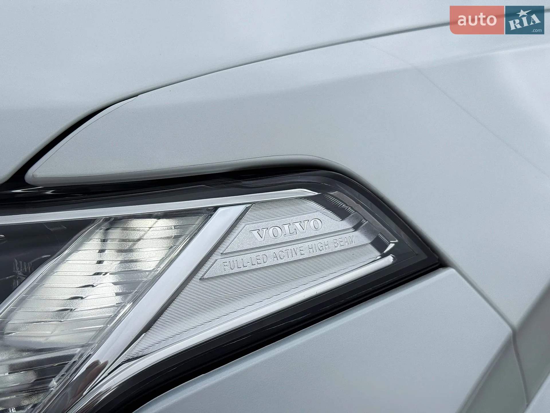 2018 Volvo XC90 - мініатюра 15