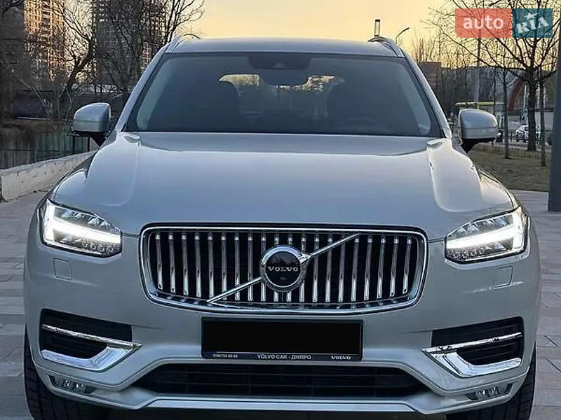 Volvo XC90