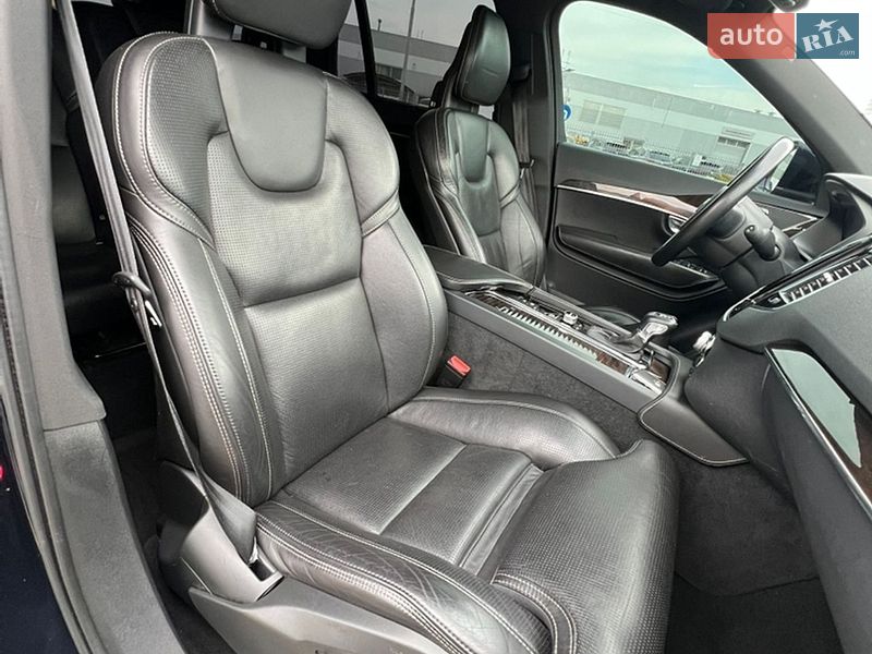 Внедорожник / Кроссовер Volvo XC90 2017 в Киеве