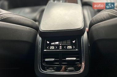 Внедорожник / Кроссовер Volvo XC90 2017 в Киеве