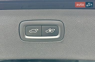 Внедорожник / Кроссовер Volvo XC90 2017 в Луцке