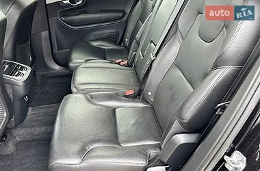 Внедорожник / Кроссовер Volvo XC90 2017 в Луцке