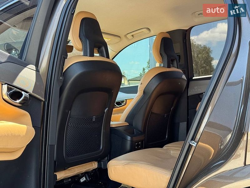 Позашляховик / Кросовер Volvo XC90 2016 в Рівному