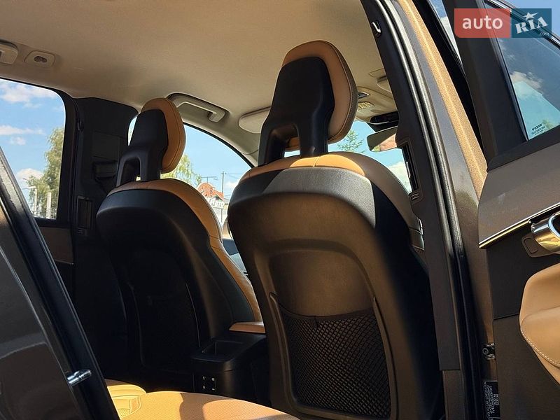 Позашляховик / Кросовер Volvo XC90 2016 в Рівному