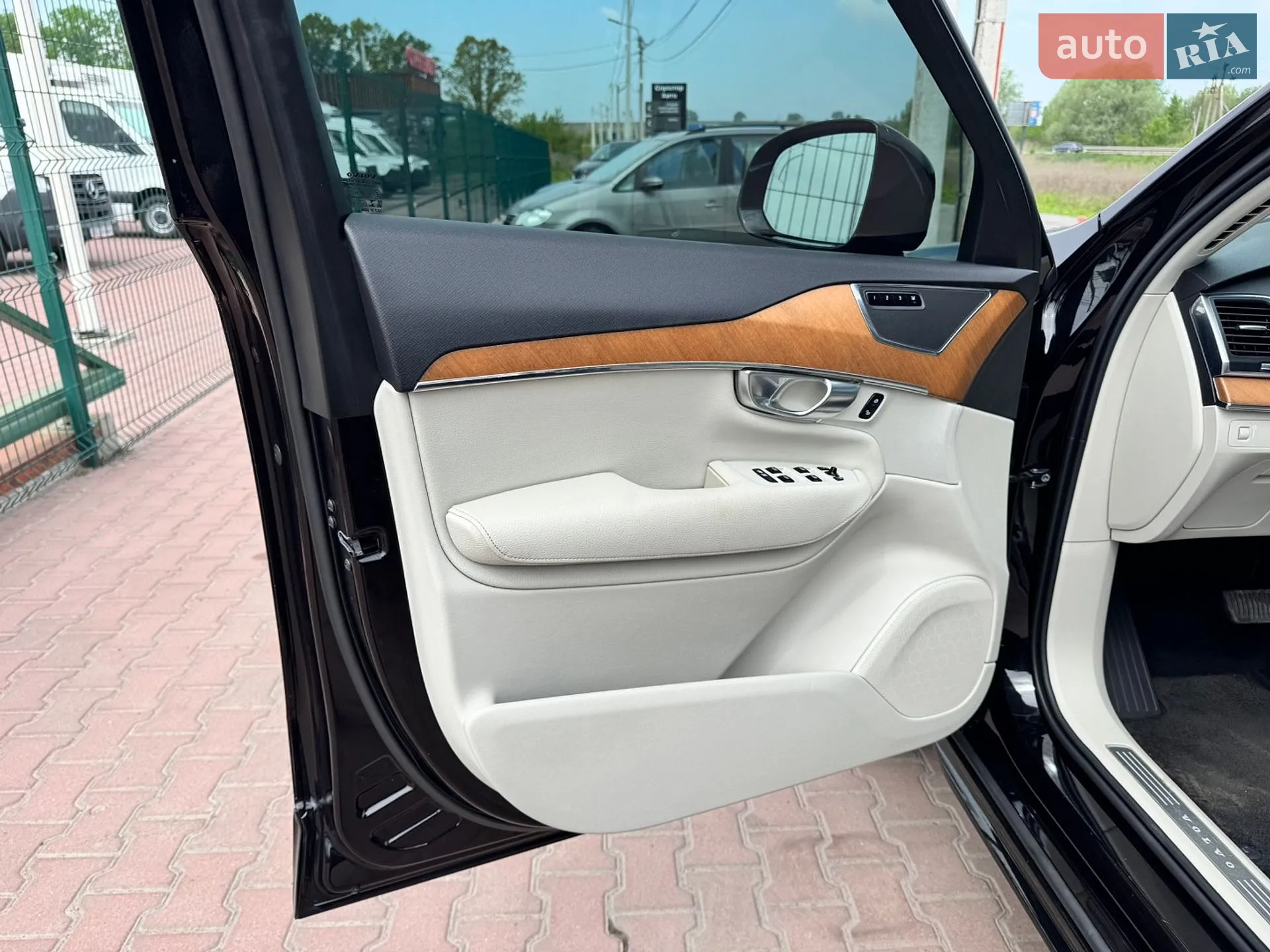 2021 Volvo XC90 - мініатюра 27