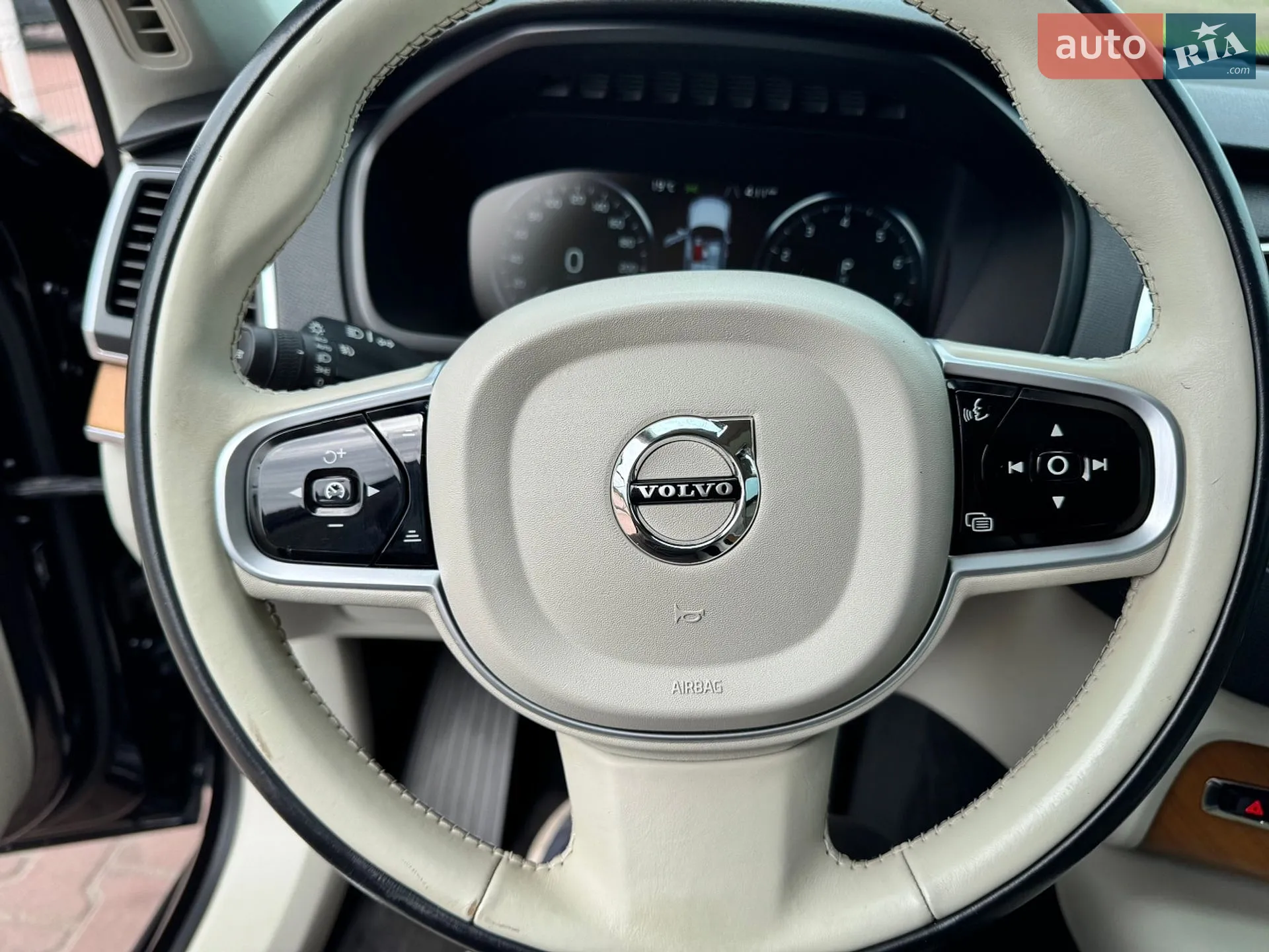 2021 Volvo XC90 - мініатюра 33