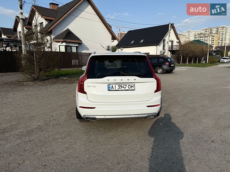 Внедорожник / Кроссовер Volvo XC90 2019 в Киеве