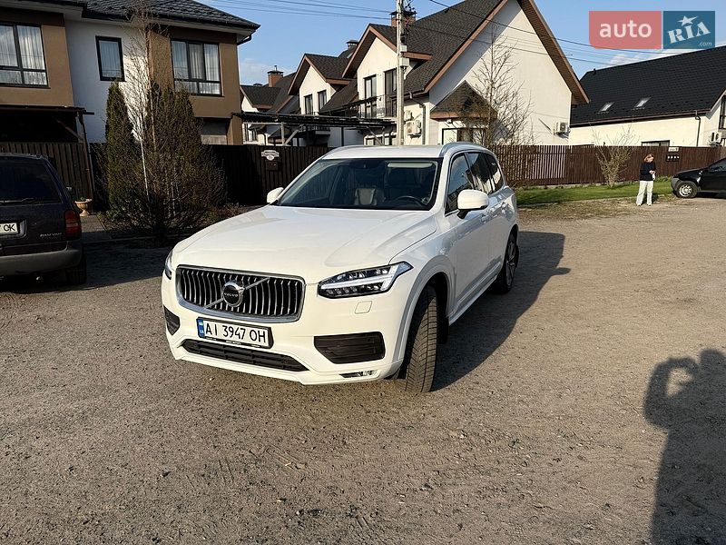 Внедорожник / Кроссовер Volvo XC90 2019 в Киеве