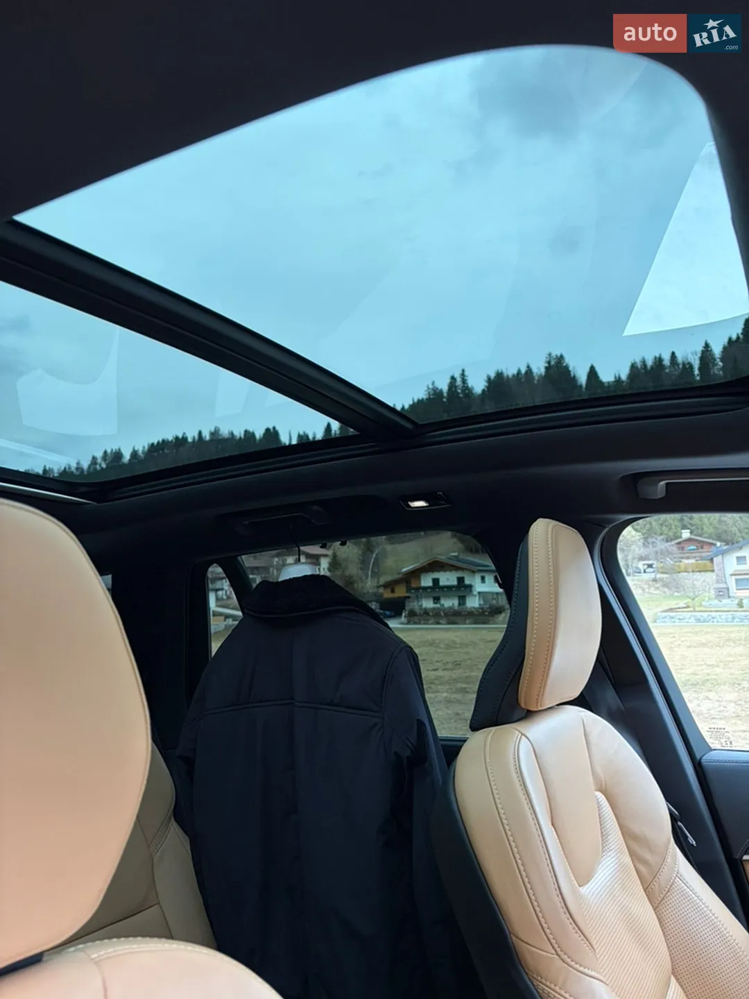 2022 Volvo XC90 - мініатюра 14