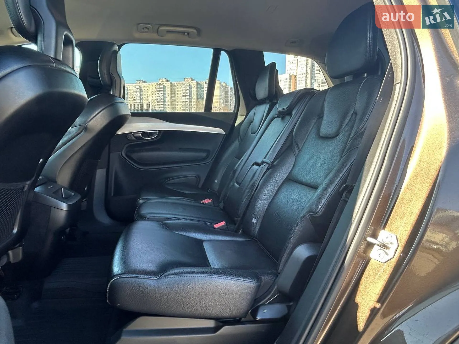 2015 Volvo XC90 - мініатюра 11