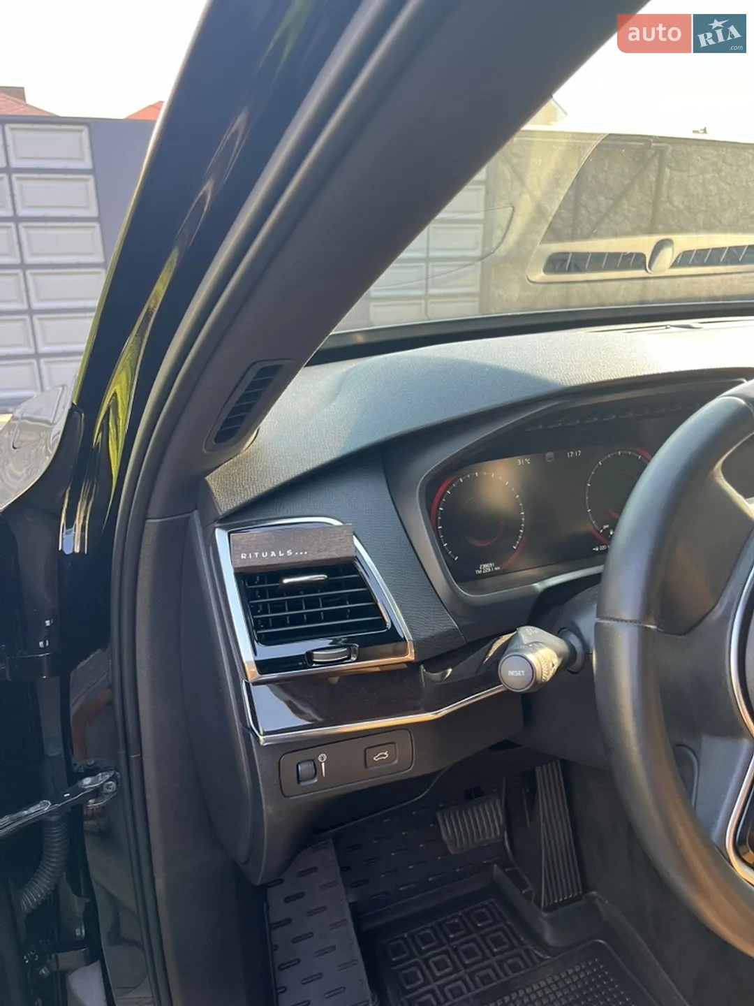 2015 Volvo XC90 - мініатюра 15