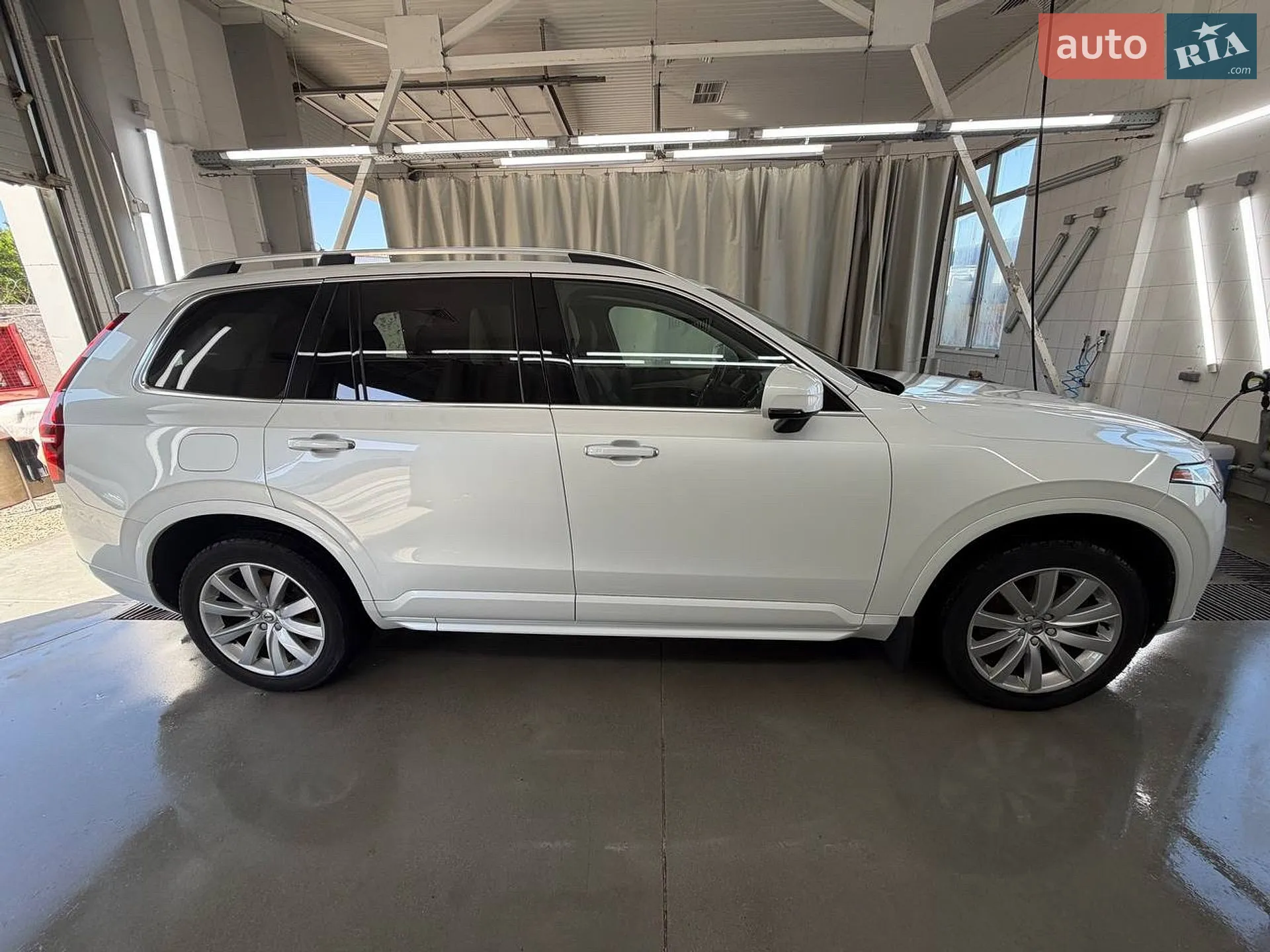 2016 Volvo XC90 - мініатюра 8