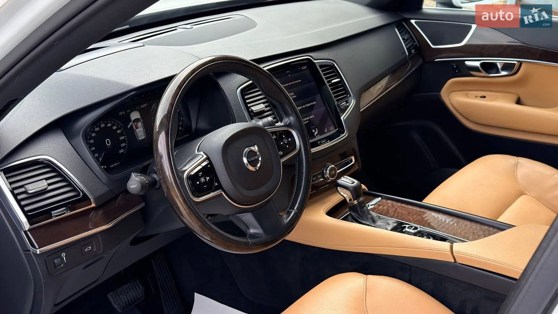 2016 Volvo XC90 - мініатюра 12