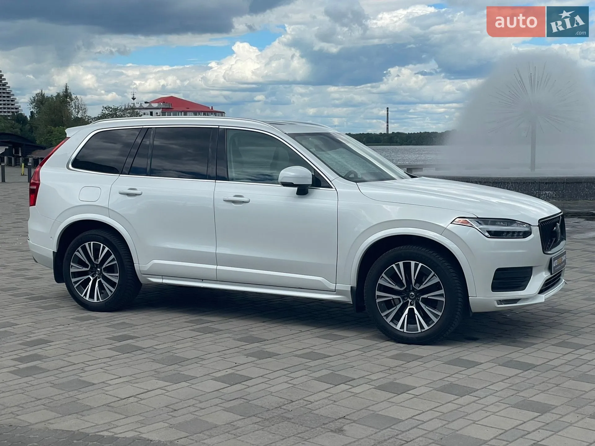 2020 Volvo XC90 - мініатюра 12