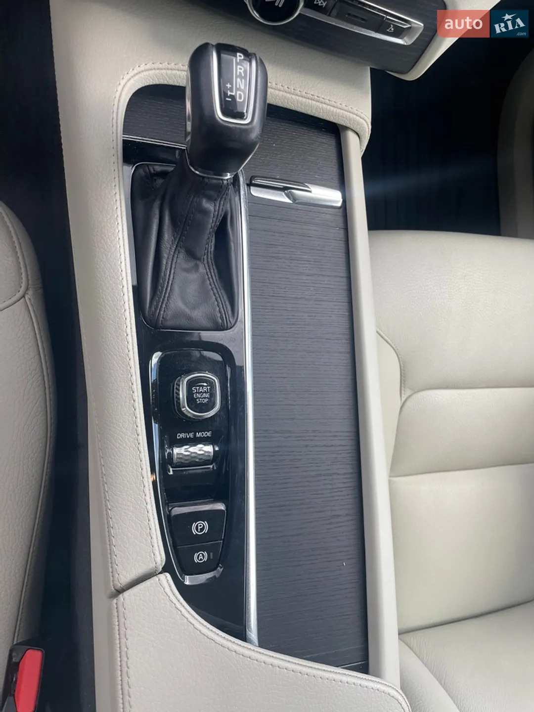 2020 Volvo XC90 - мініатюра 26