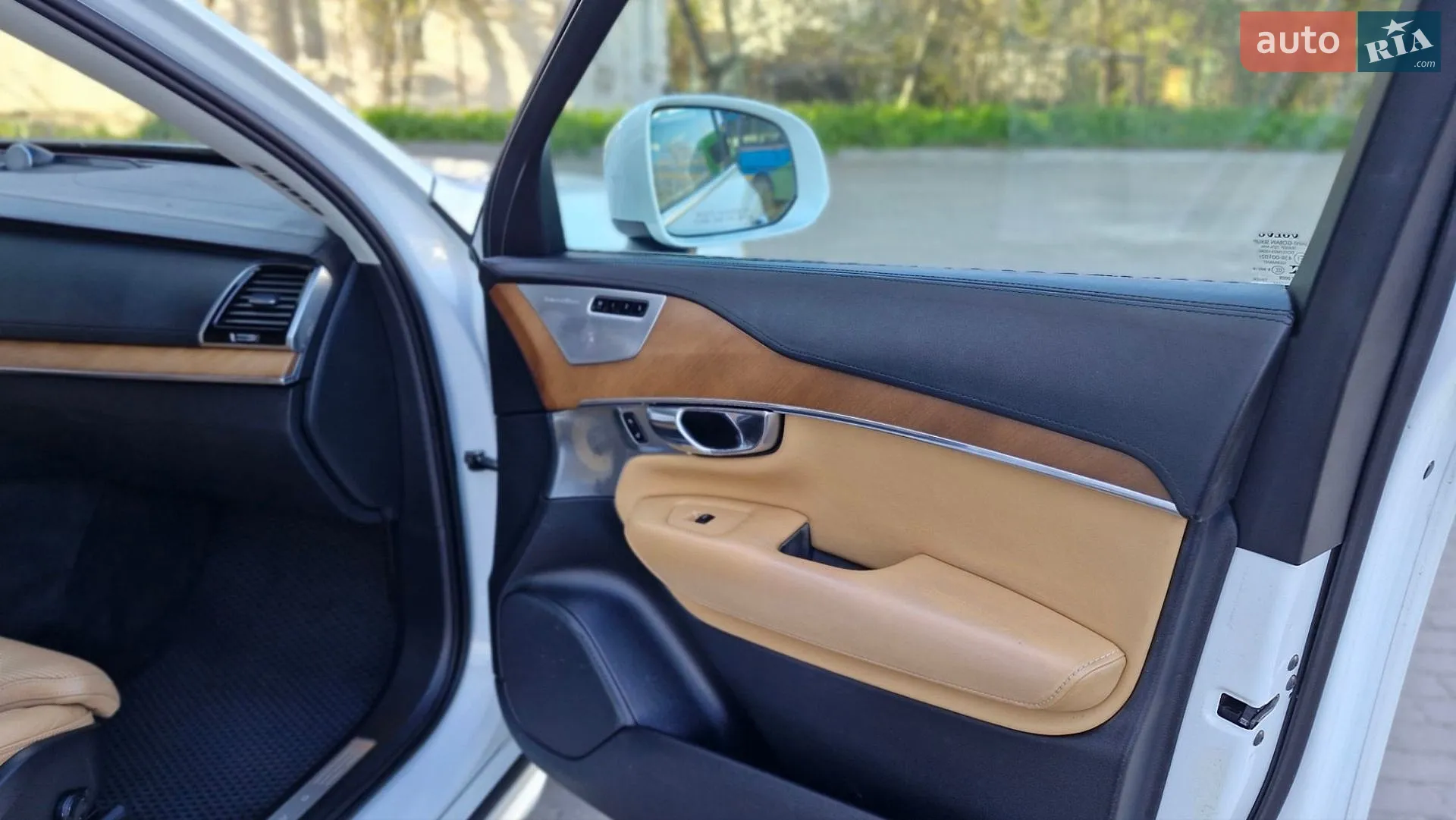 2015 Volvo XC90 - мініатюра 15