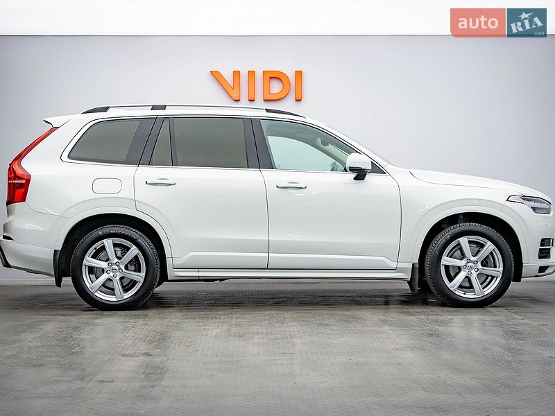 Внедорожник / Кроссовер Volvo XC90 2019 в Киеве