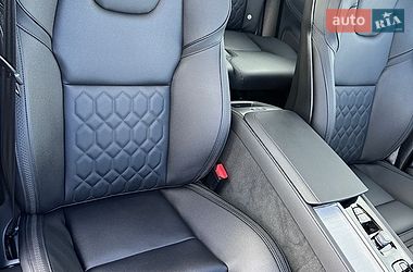 Внедорожник / Кроссовер Volvo XC90 2025 в Киеве