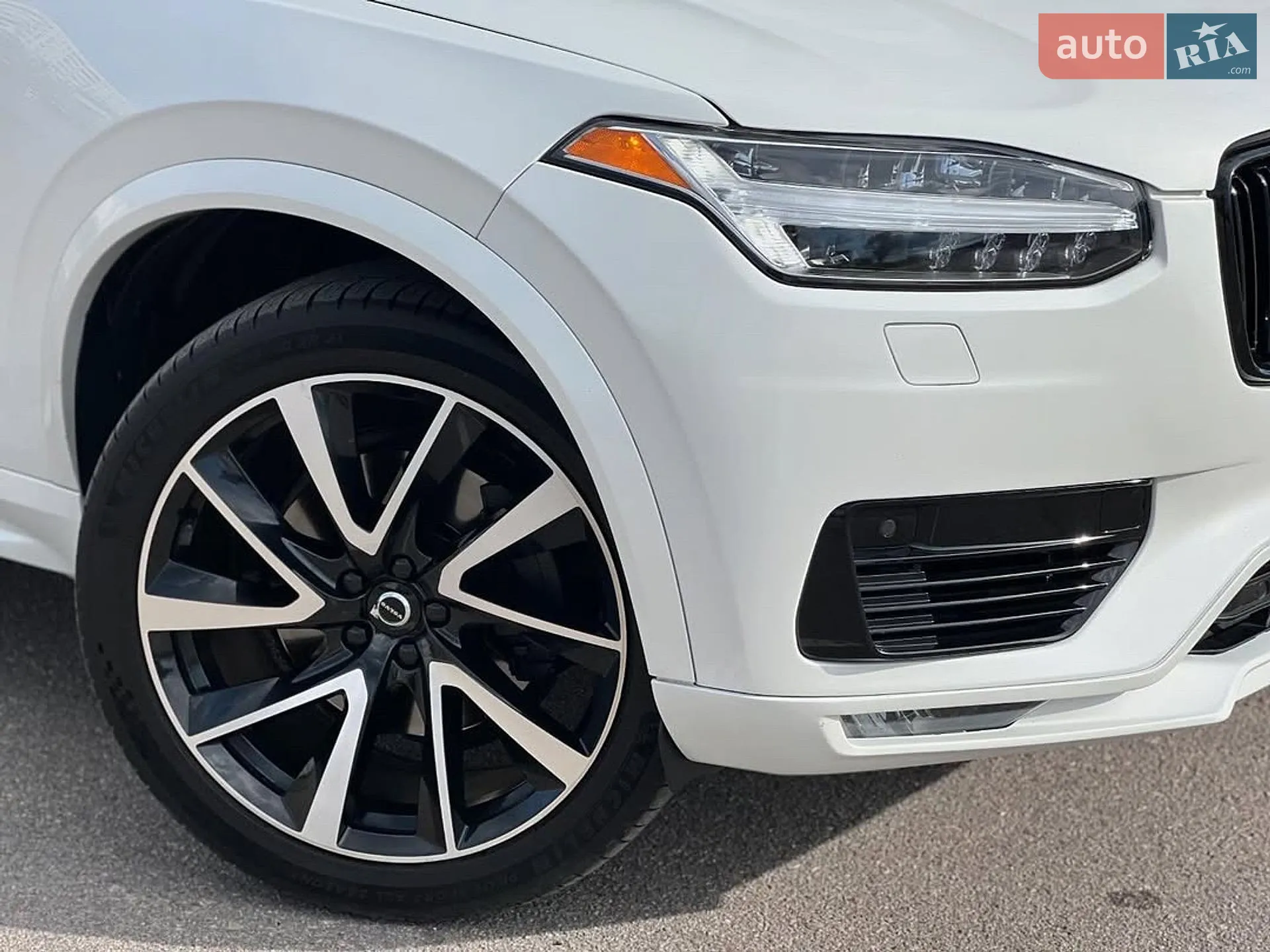 2020 Volvo XC90 - мініатюра 10