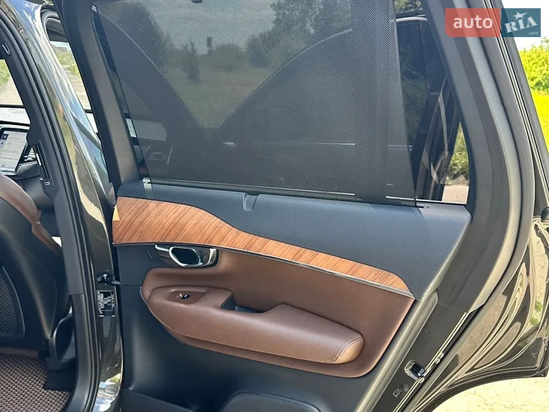 Volvo XC90 2021 VIN YV1LCL1VCM1768665 фото оголошення 20 з 76