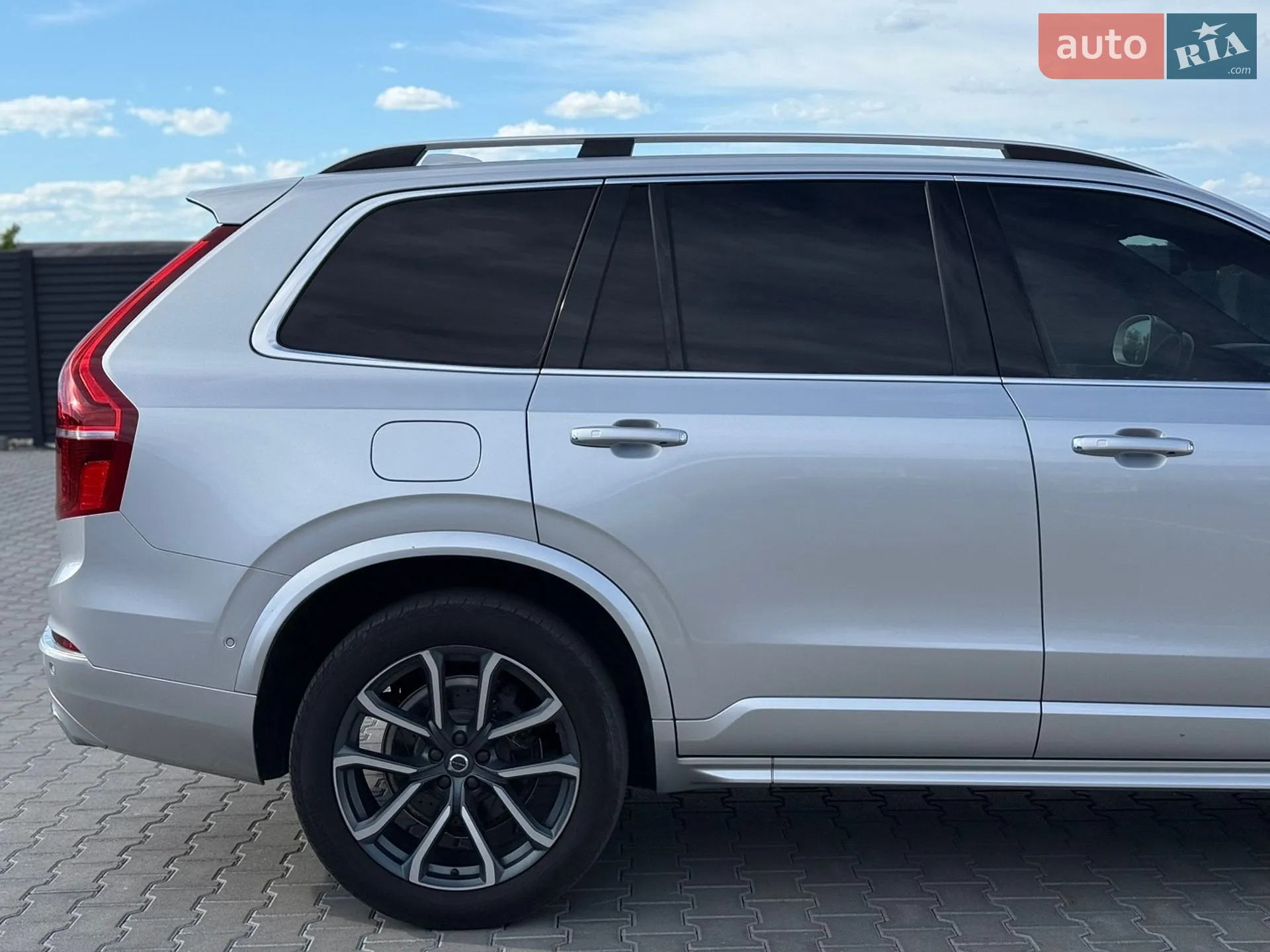 2016 Volvo XC90 - мініатюра 15