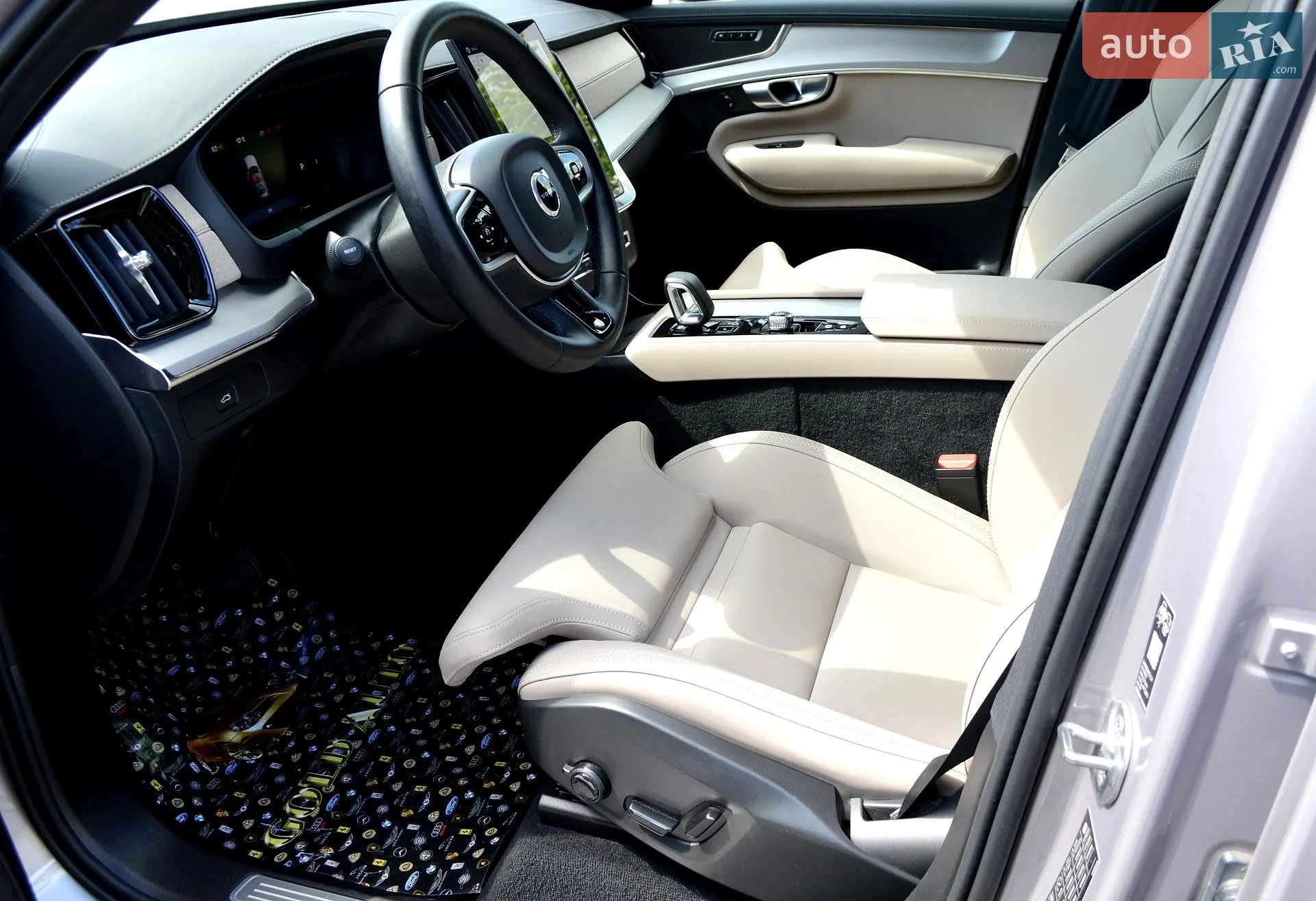 2025 Volvo XC90 - мініатюра 18